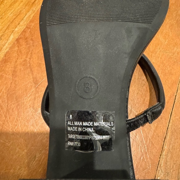 A new day pumps - Picture 3 of 3